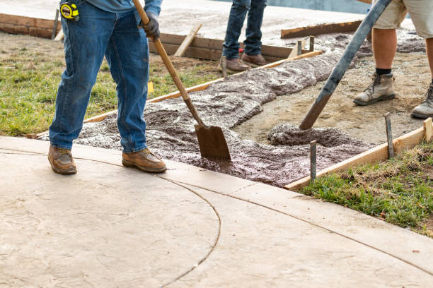 Best Concrete Pool Decks in Tton, IL